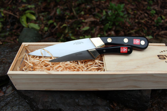 Svord Handcrafted Designer Wiing Knife Set - Boxed